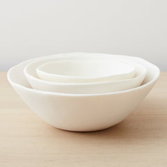 resin tapered bowl small, white